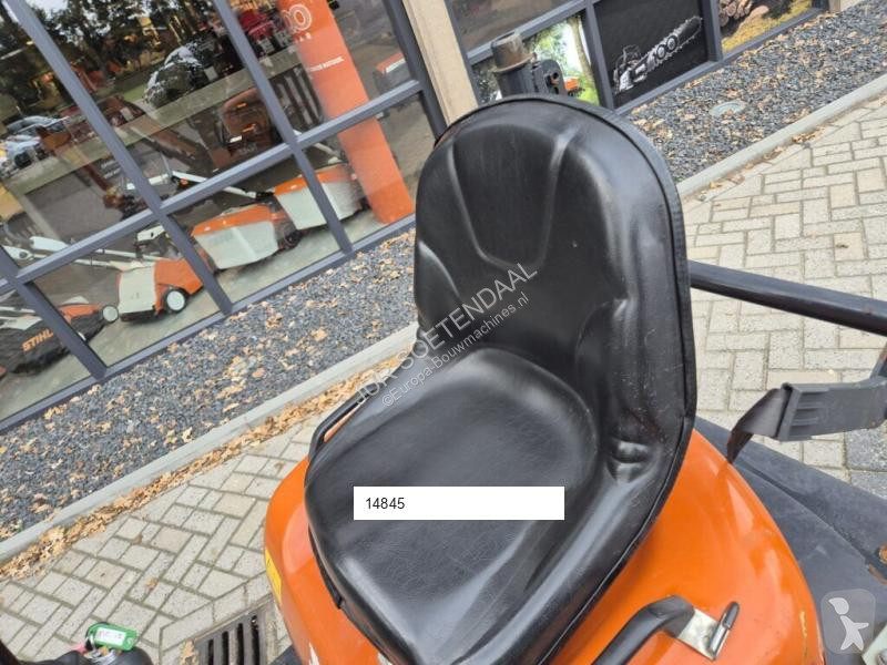 Pelle Hitachi ZX10U-6