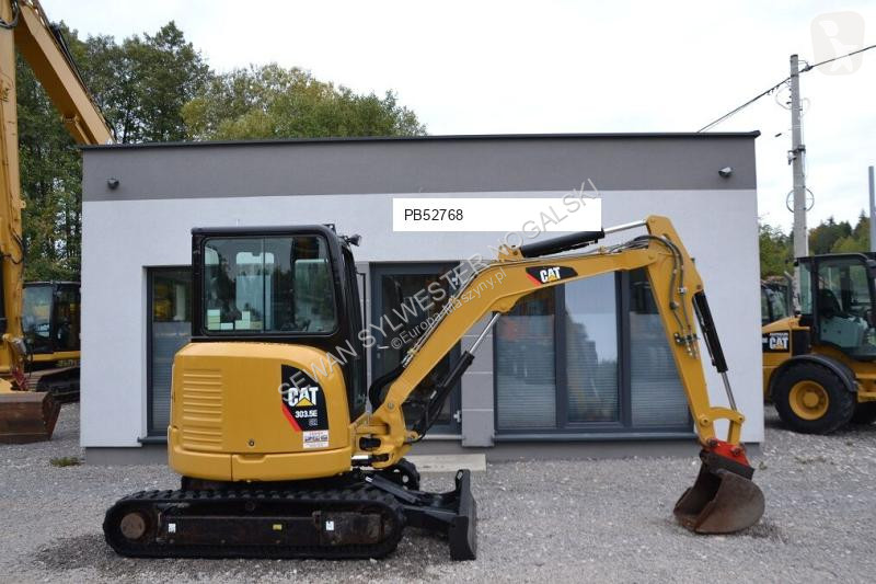 Багер Caterpillar