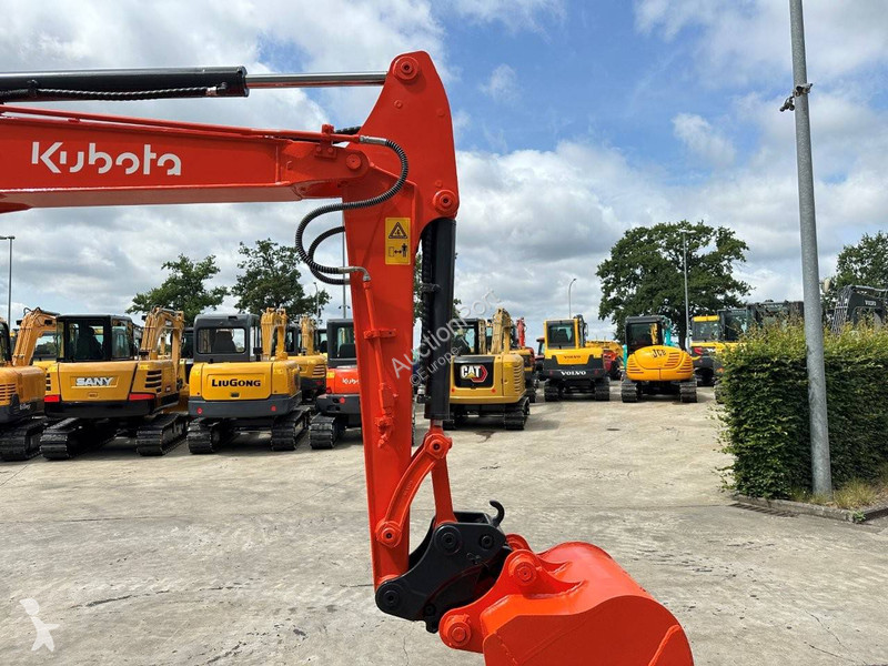 Pelle Kubota KX155-3SZ