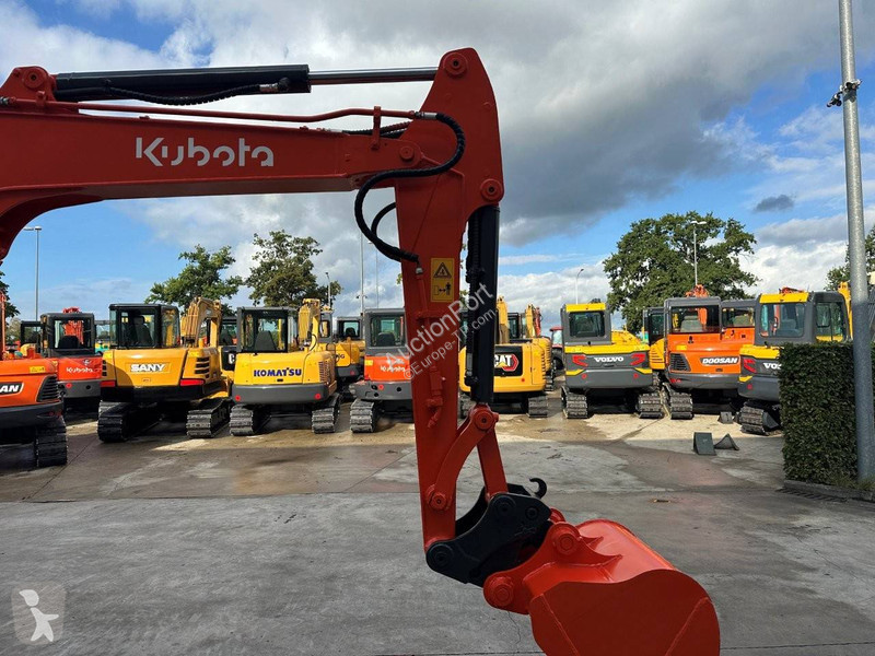 Pelle Kubota KX155-5