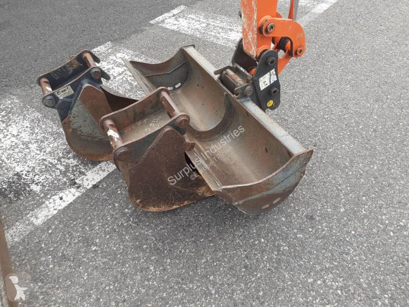 Pelle Hitachi ZX38 U6 CLR