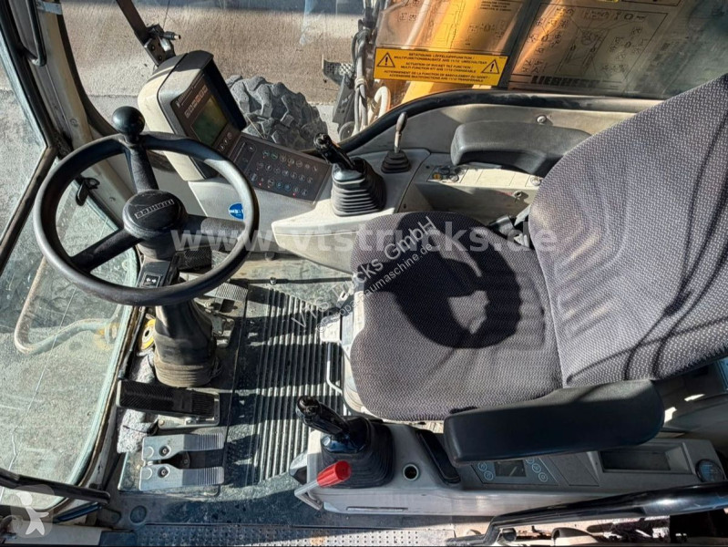 Багер Liebherr A 900 C Litronic +...