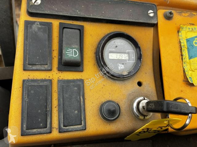 Excavator JCB