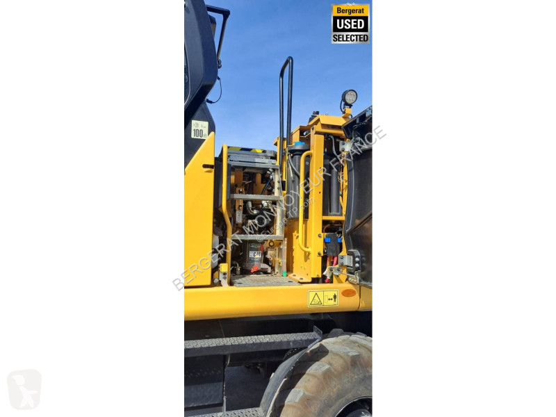 Багер Caterpillar