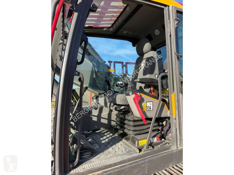 Excavator Volvo 326