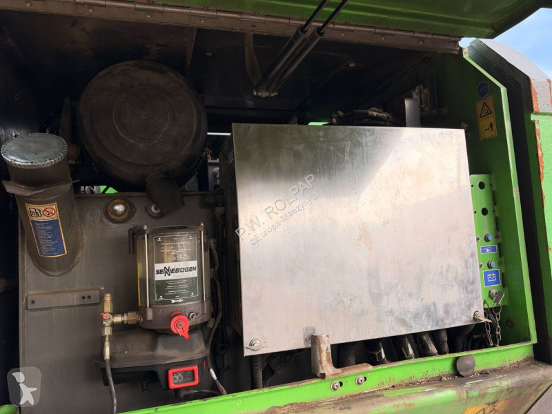 جرافة Sennebogen 825