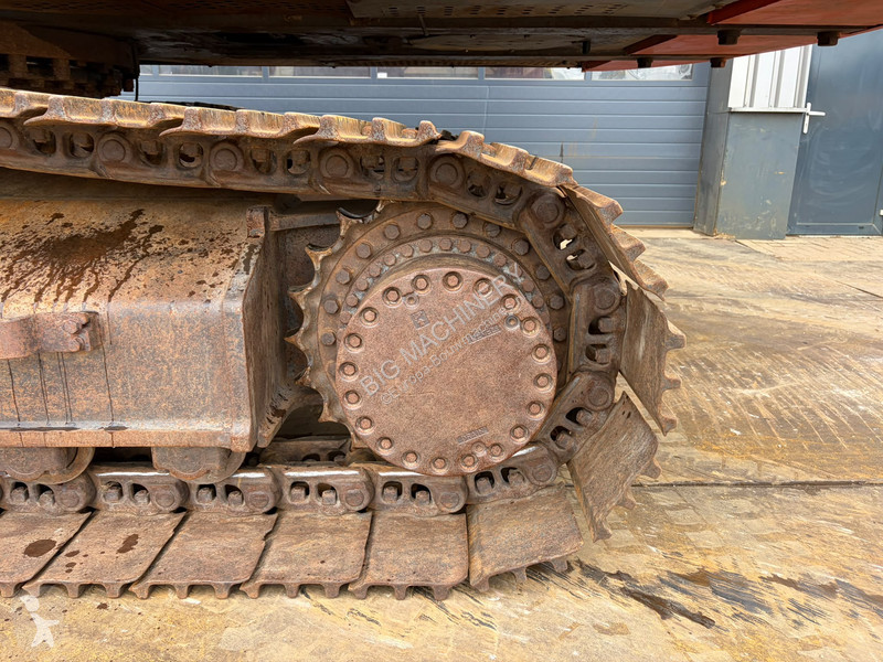 جرافة Hitachi LC-6