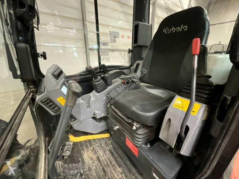 Excavadora Kubota 554