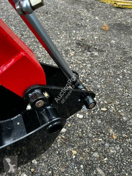 Escavadora  BK145