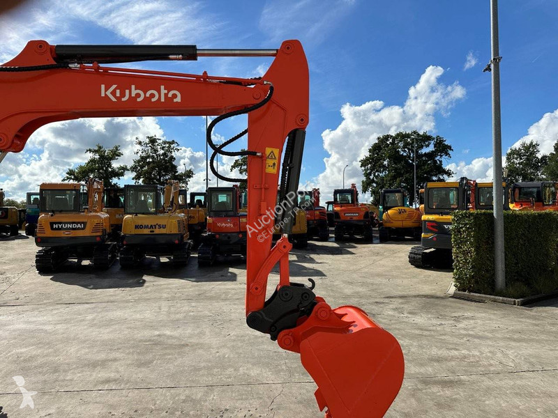 Escavadora Kubota KX155-3SZ