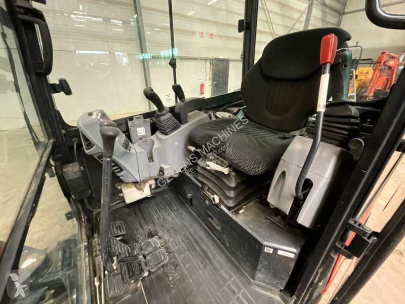 Graafmachine Kubota 0274