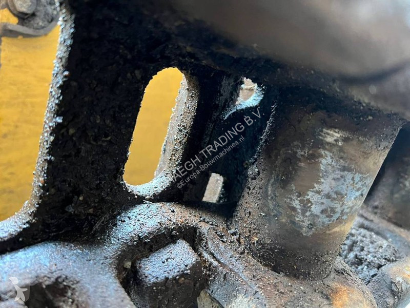 Escavatore Caterpillar L - 323 DL -