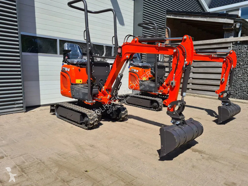 Graafmachine Kubota powered by. XN 12-8