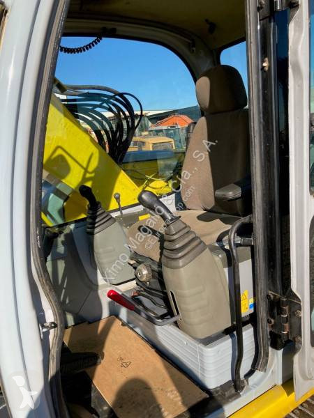 Excavator New Holland