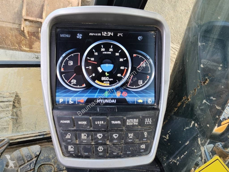 Excavator Hyundai