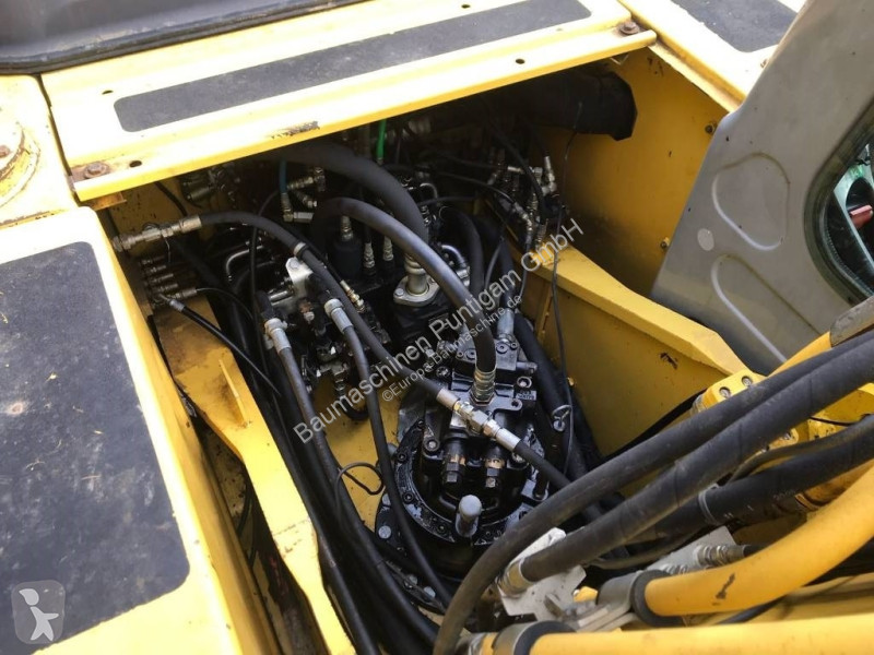 Excavator New Holland