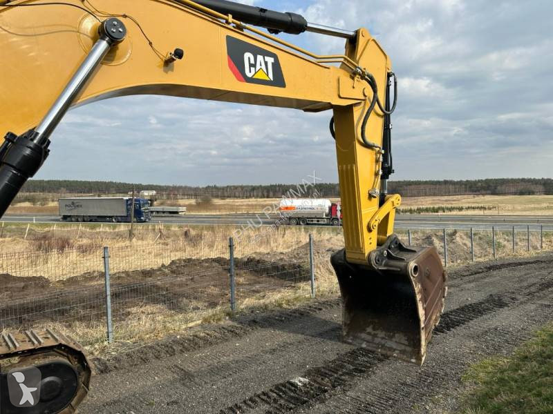 Lopatový nakládač Caterpillar 336 G-F