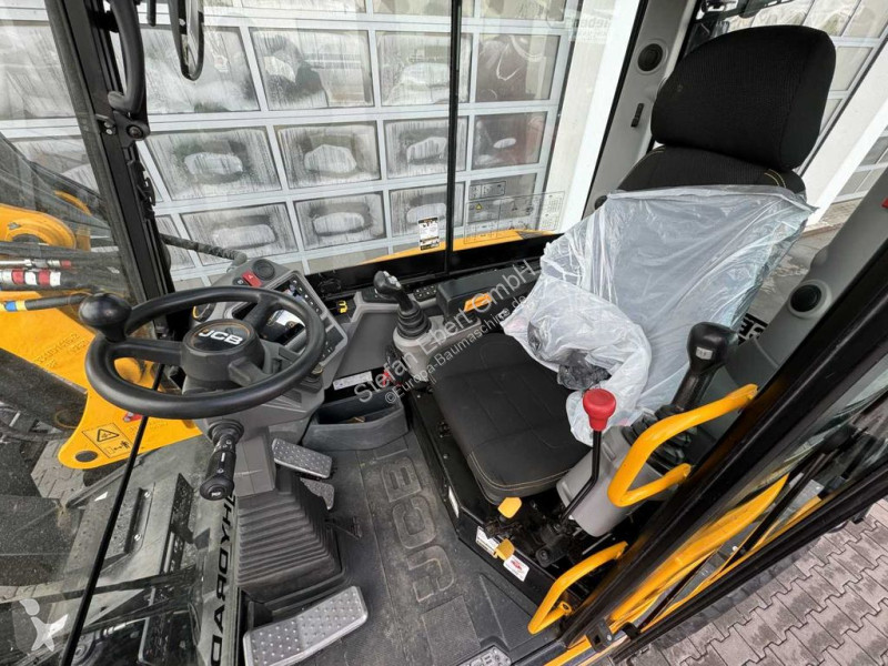 Graafmachine JCB HD 110WT T4F / 2021 / nur 1.042h