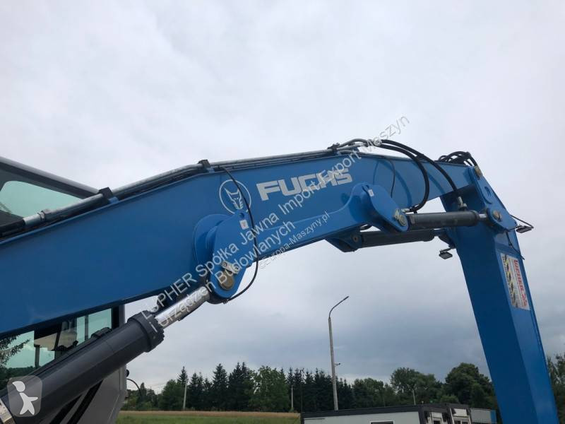 Excavator Fuchs MHL320