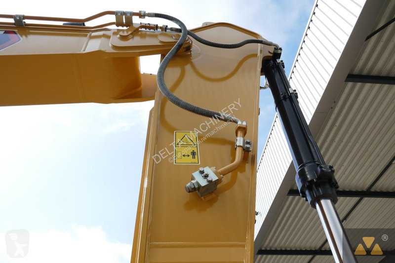 Excavadora Caterpillar 352