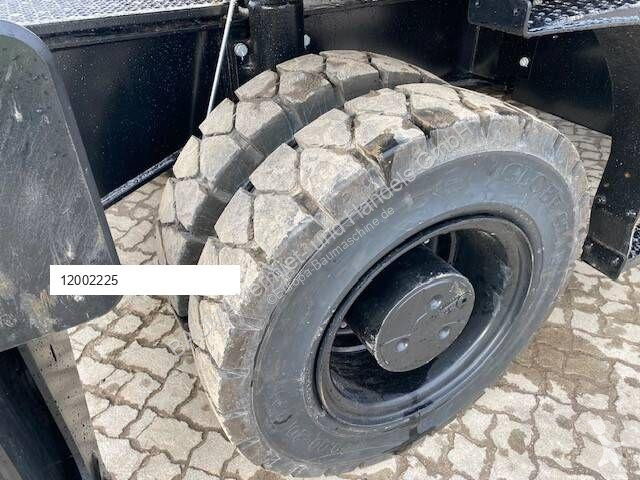 Graafmachine Caterpillar MH 3022 MIETE / RENTAL...