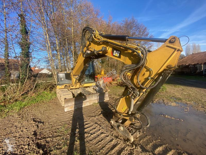 Excavator Caterpillar CR