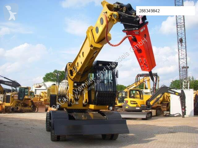 Escavadora Gradall XL 4300