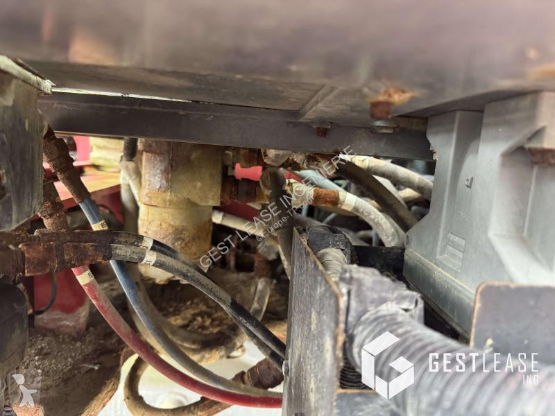 Escavadora Takeuchi  TB295W