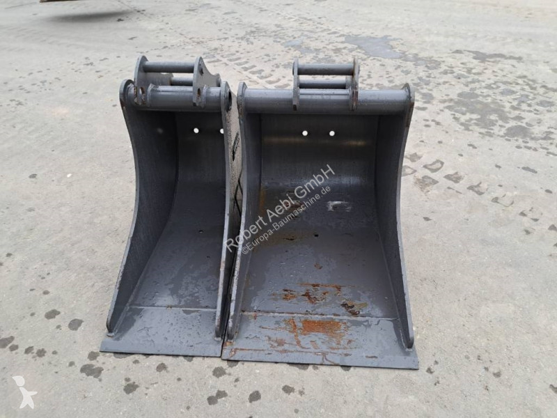 Lopatový nakládač Volvo ECR50F