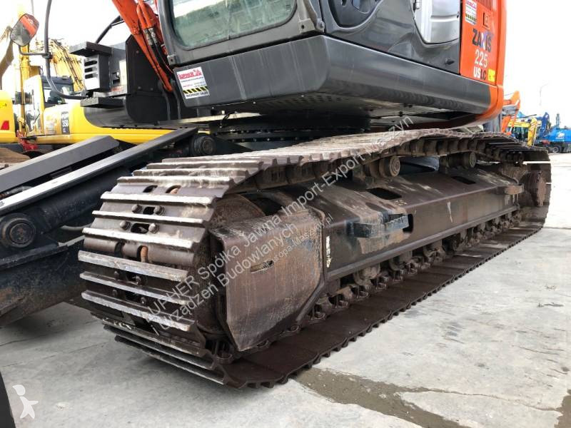 Excavator Hitachi ZX225USLC-3