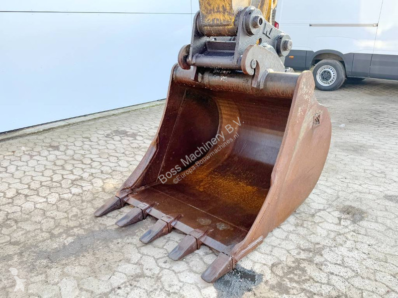 Excavator Caterpillar C - German Machine /...