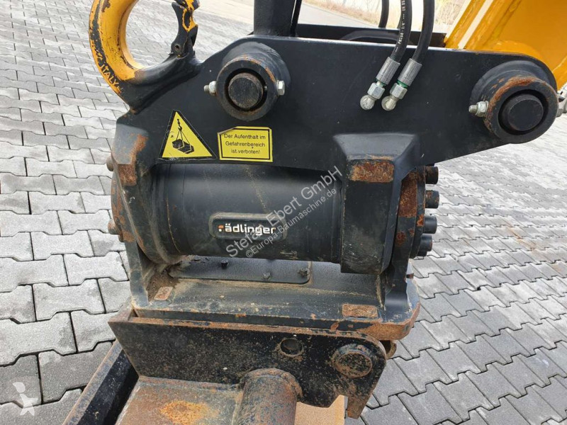 Escavadora JCB HD 110WT / 2022 / nur 239h! /...