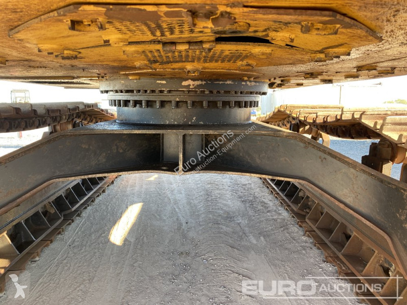 Escavatore Caterpillar 2 FM