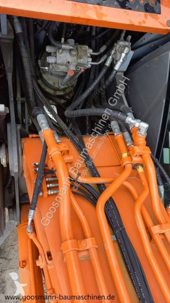 Escavadora Hitachi ZX210LC-3
