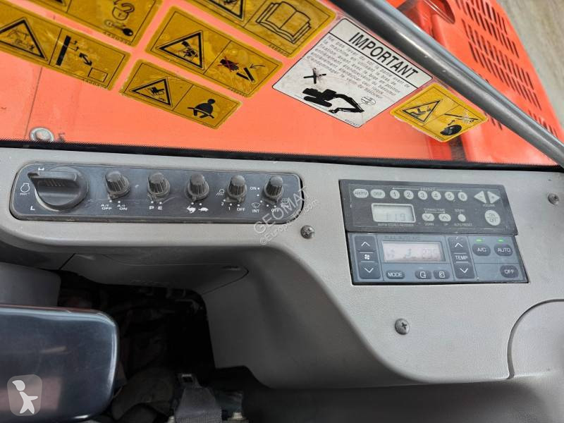 Excavator Hitachi