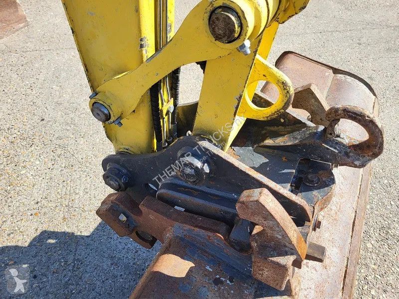 Escavatore Yanmar VIO57