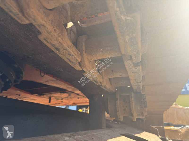 Escavadora Doosan long reach 19m
