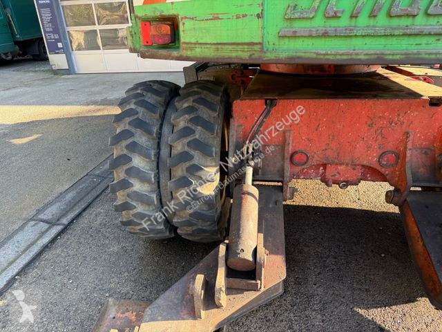 Excavator Schaeff...