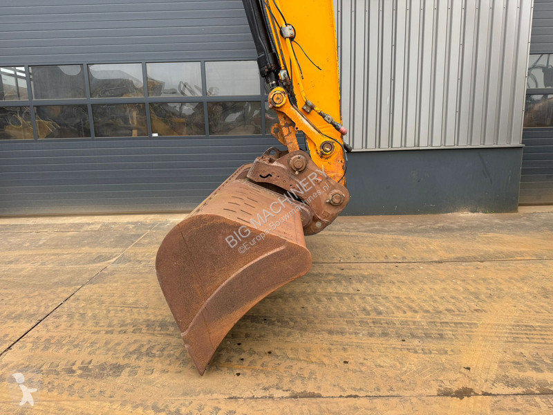 Excavator JCB JS220 Semi Long Reach - 10 meter