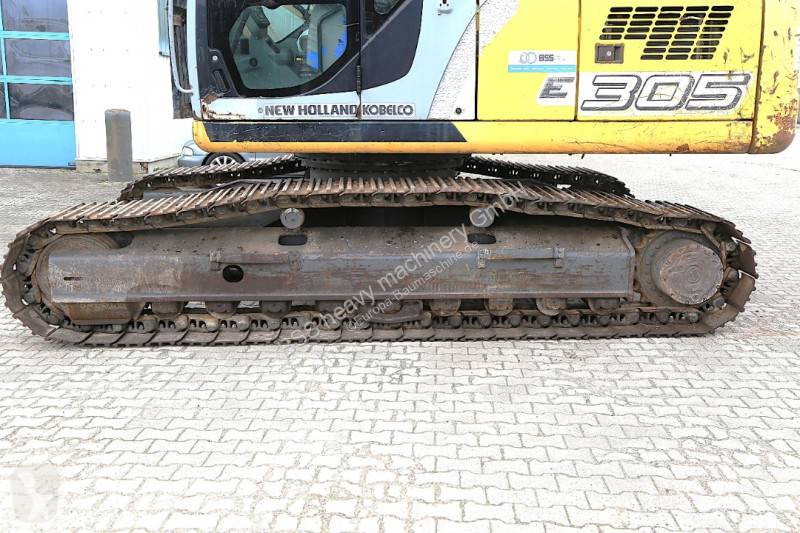 Escavadora Kobelco E305