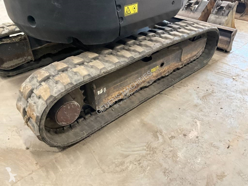 Lopatový nakládač Volvo ECR D