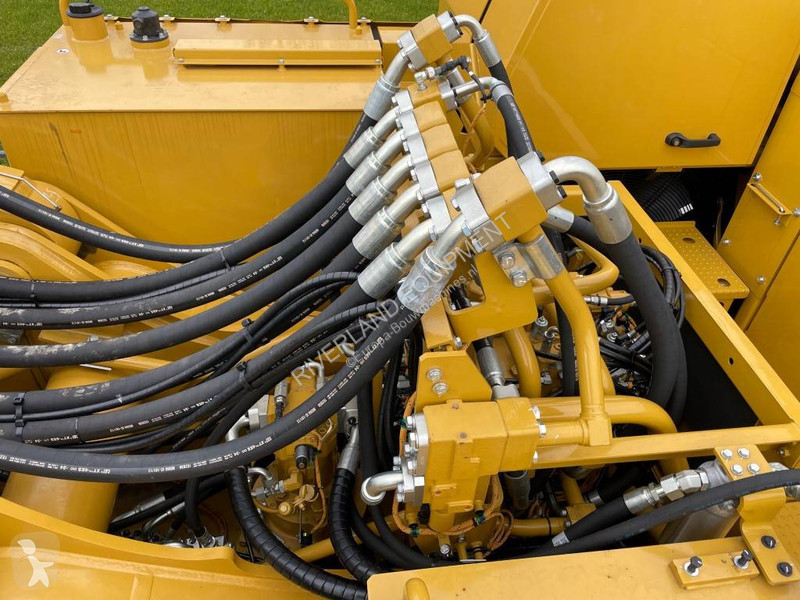 Escavadora Caterpillar 395 Long Reach 23 mtr...