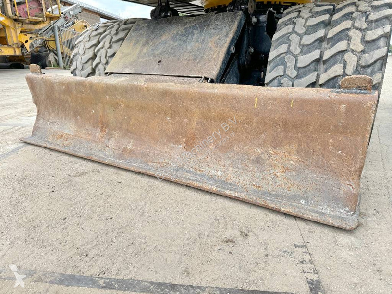 Excavator Caterpillar D - Triple Boom / Quick...
