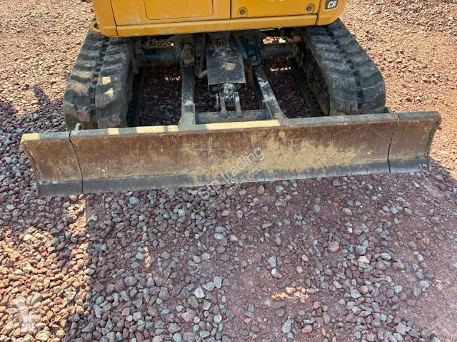Lopatový nakládač Caterpillar  302 CR