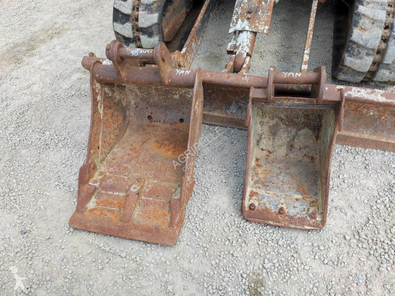 Escavadora Yanmar  SV26