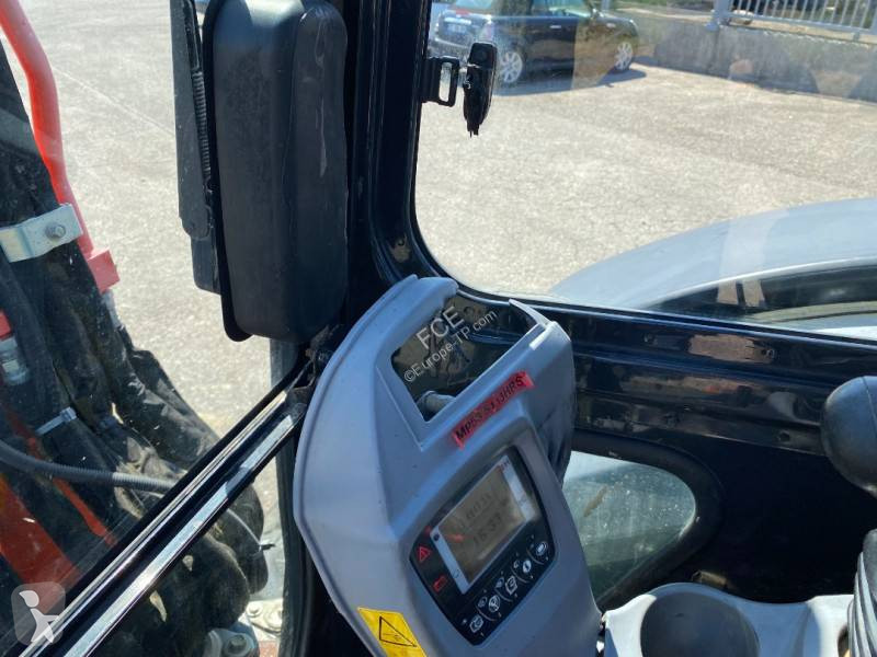 جرافة Kubota U55-4 1er Main/Certificat CE...