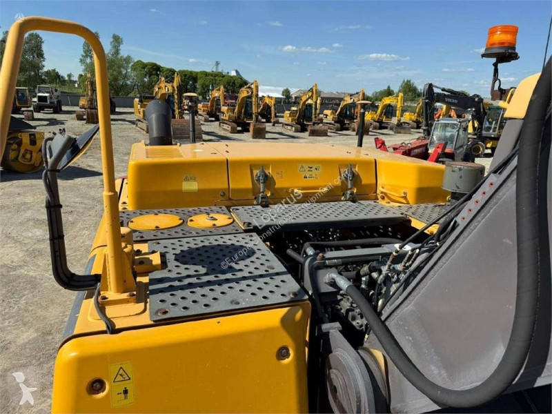 Escavadora Volvo 250 DL 3D GPS + ROTOTILT