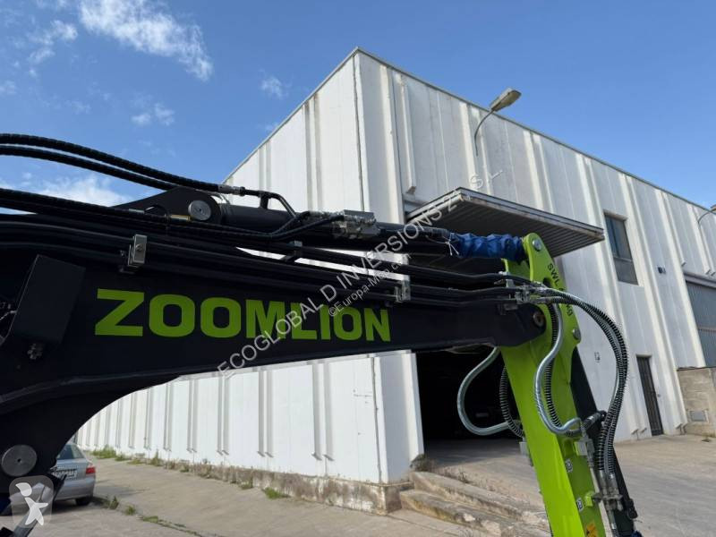 Lopatový nakládač Zoomlion ZE35 GU