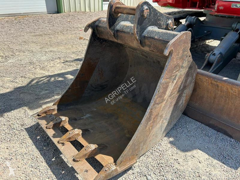 Escavadora Takeuchi  TB2150
