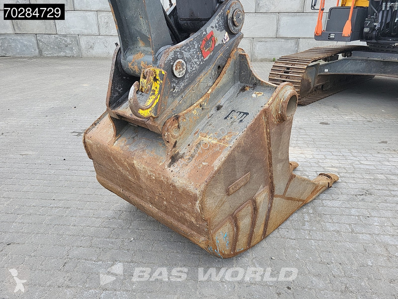 Escavadora Volvo EC200 E L